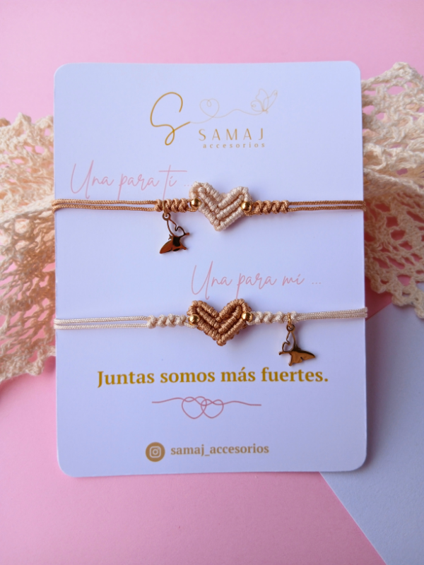 Pulseras hilo corazón en macramé set de 2