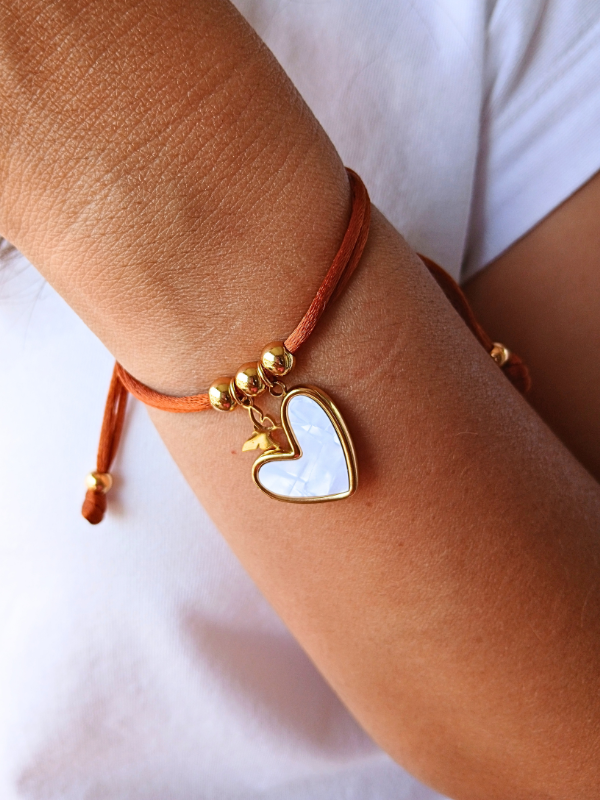 Pulsera ajustable corazón blanco doble hilo satinado